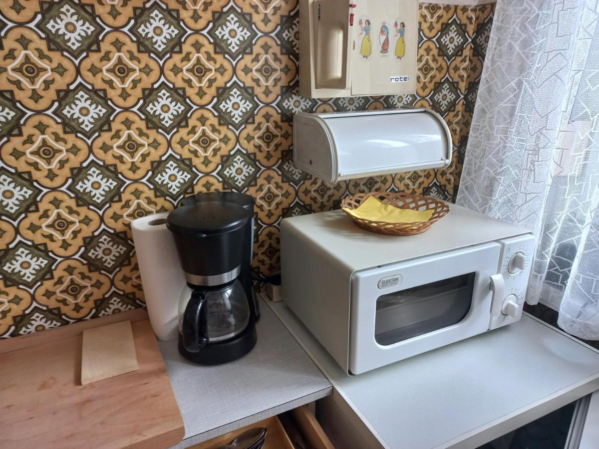 Ferienwohnung ,,Wohnen Wie Zu Grossmutter'S Zeiten'' ウィーン エクステリア 写真
